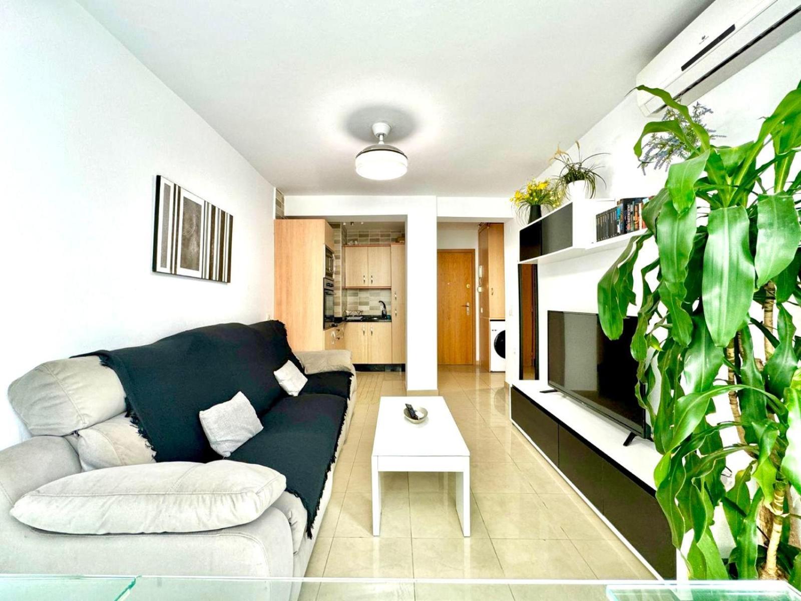 Apartamento En El Centro De Nerja Luaran gambar